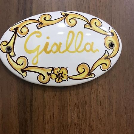 La Casa Di Fafa Bed & Breakfast Naples Exterior photo